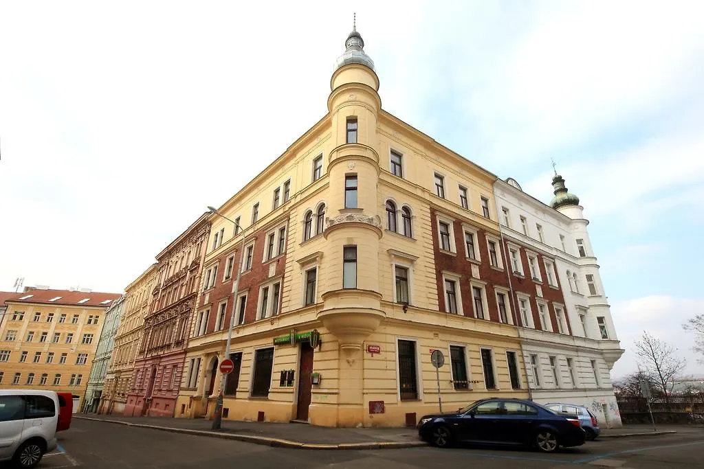 Visit In Prague Lejlighed